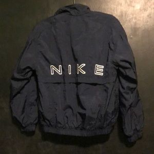 Vintage Nike wind breaker! Very lightly worn!